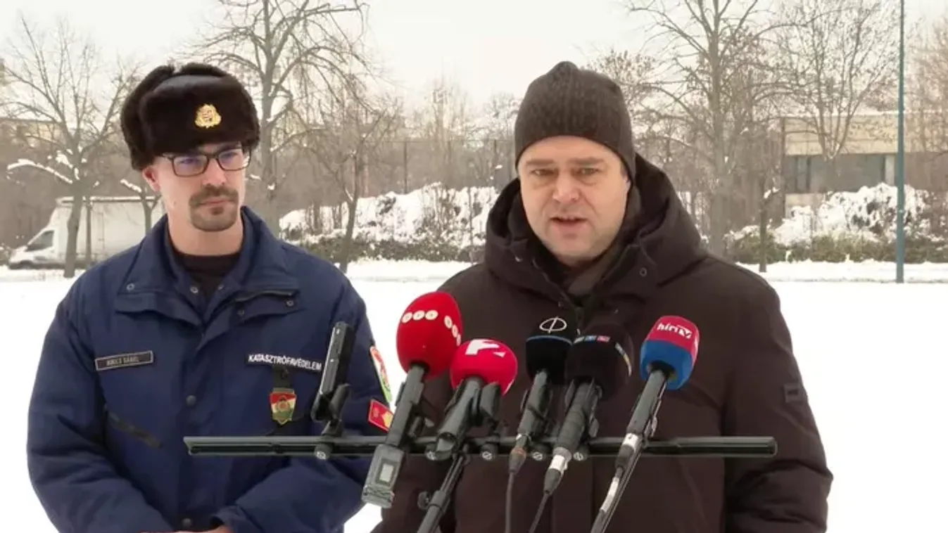 Rendkívüli sajtótájékoztatót tartott az Operatív Törzs a hóhelyzetről: ma is vörös kód van érvényben