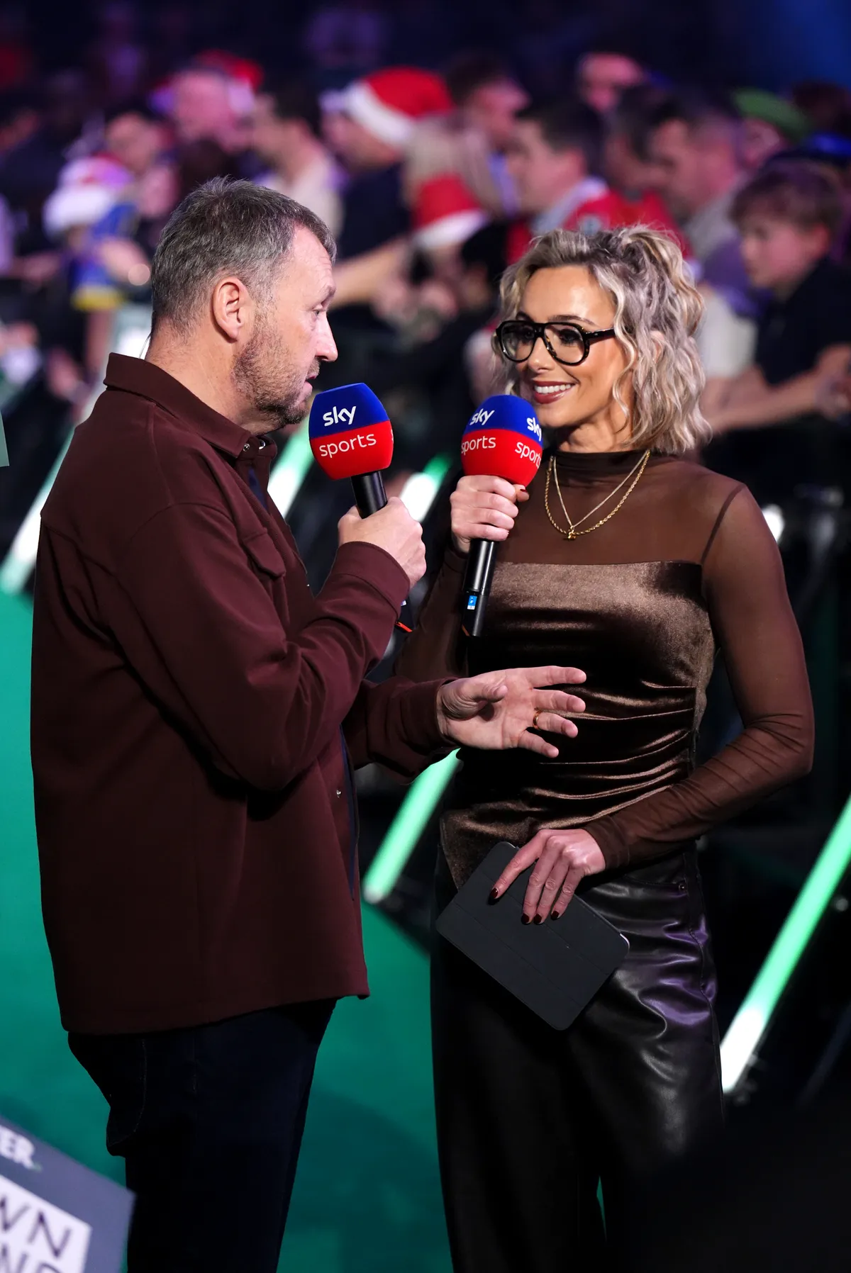 Anna Woolhouse műsorvezető