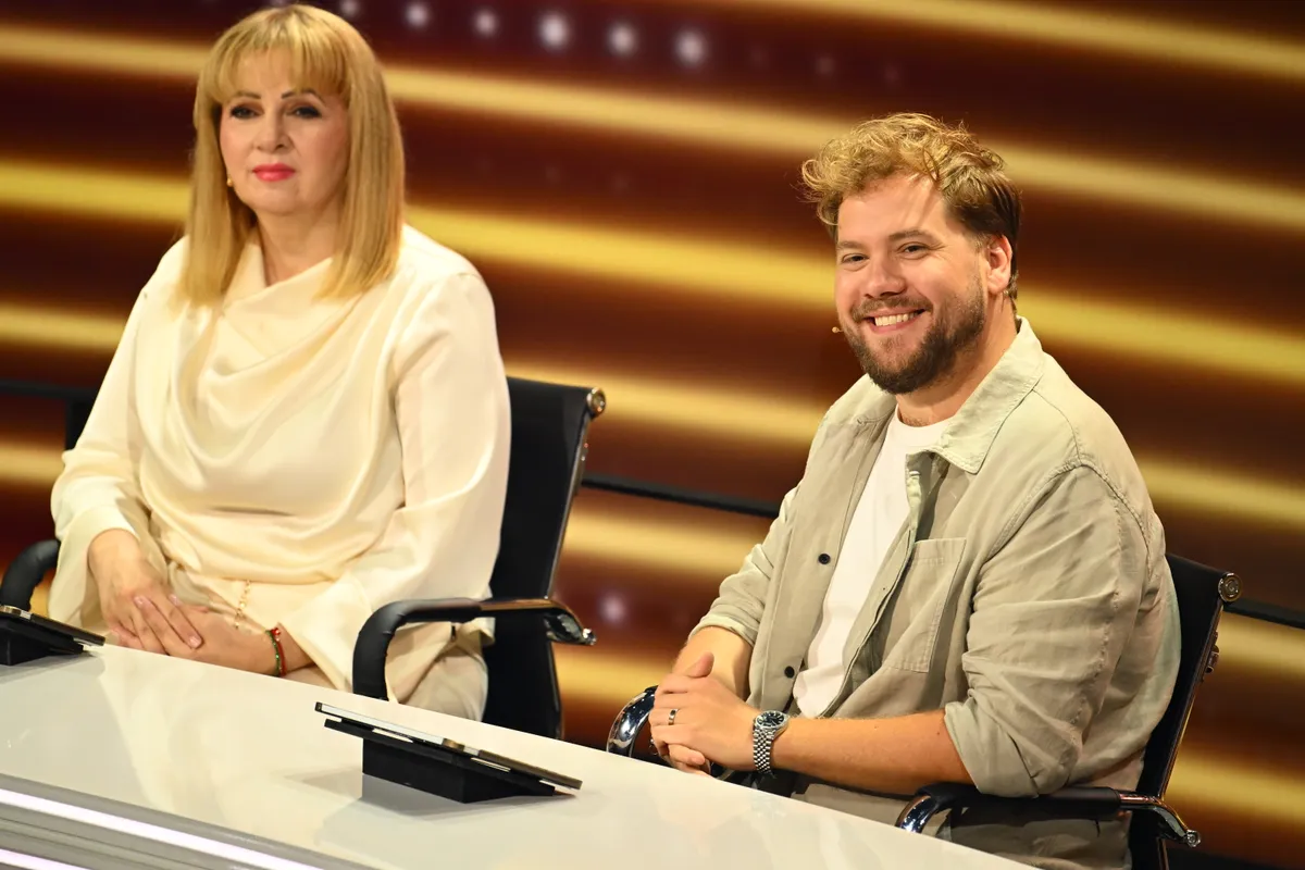 Visváder Tamás is kipróbálta magát az 1% klub-Mennyire okos Magyarország? felvételén (Fotó:  TV2)