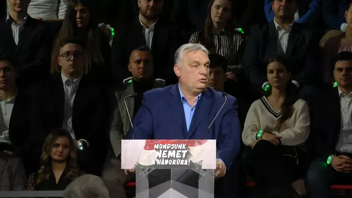 Orbán Viktor: Forrong a világ, a veszélyek korát éljük