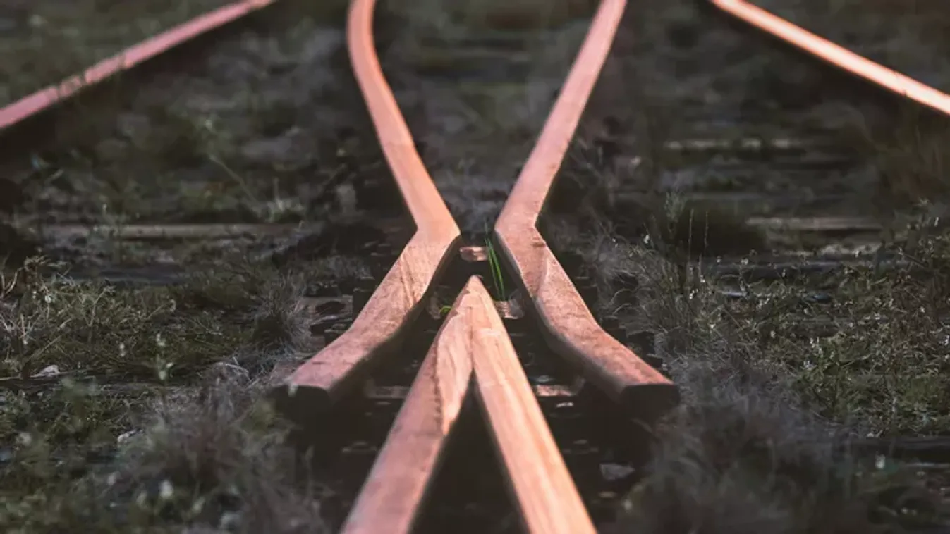 Most jött a hír: vonatgázolás történt, késésre kell készülni