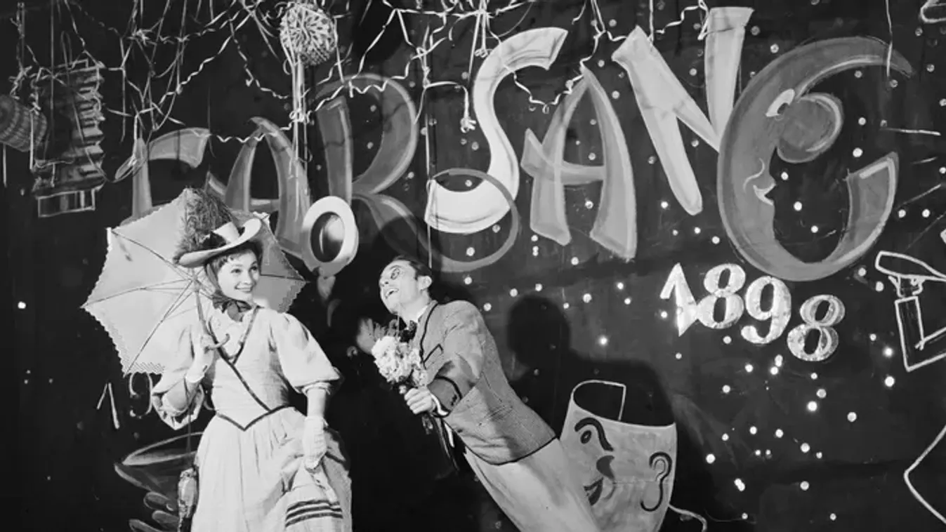 Indul a farsangi szezon! Ezekben a rémisztő jelmezekben űzték el régen a telet - Galéria