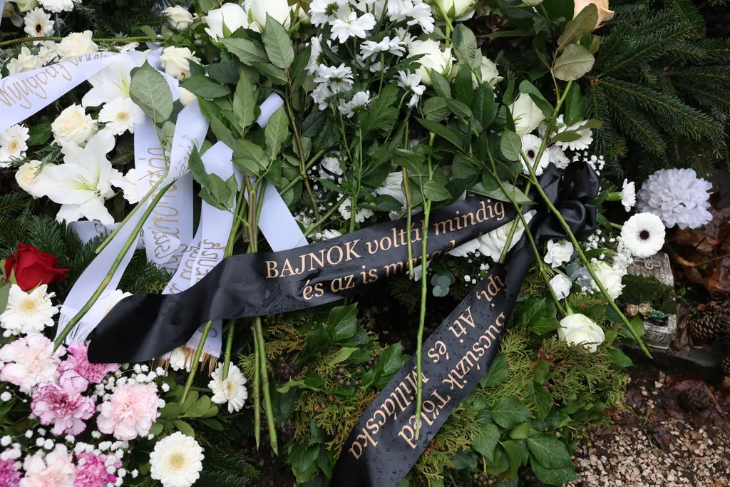 Dudás Miki temetés 2026.01.30
Sír