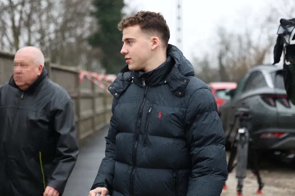 TUML7791
Schóbert Norbi jr