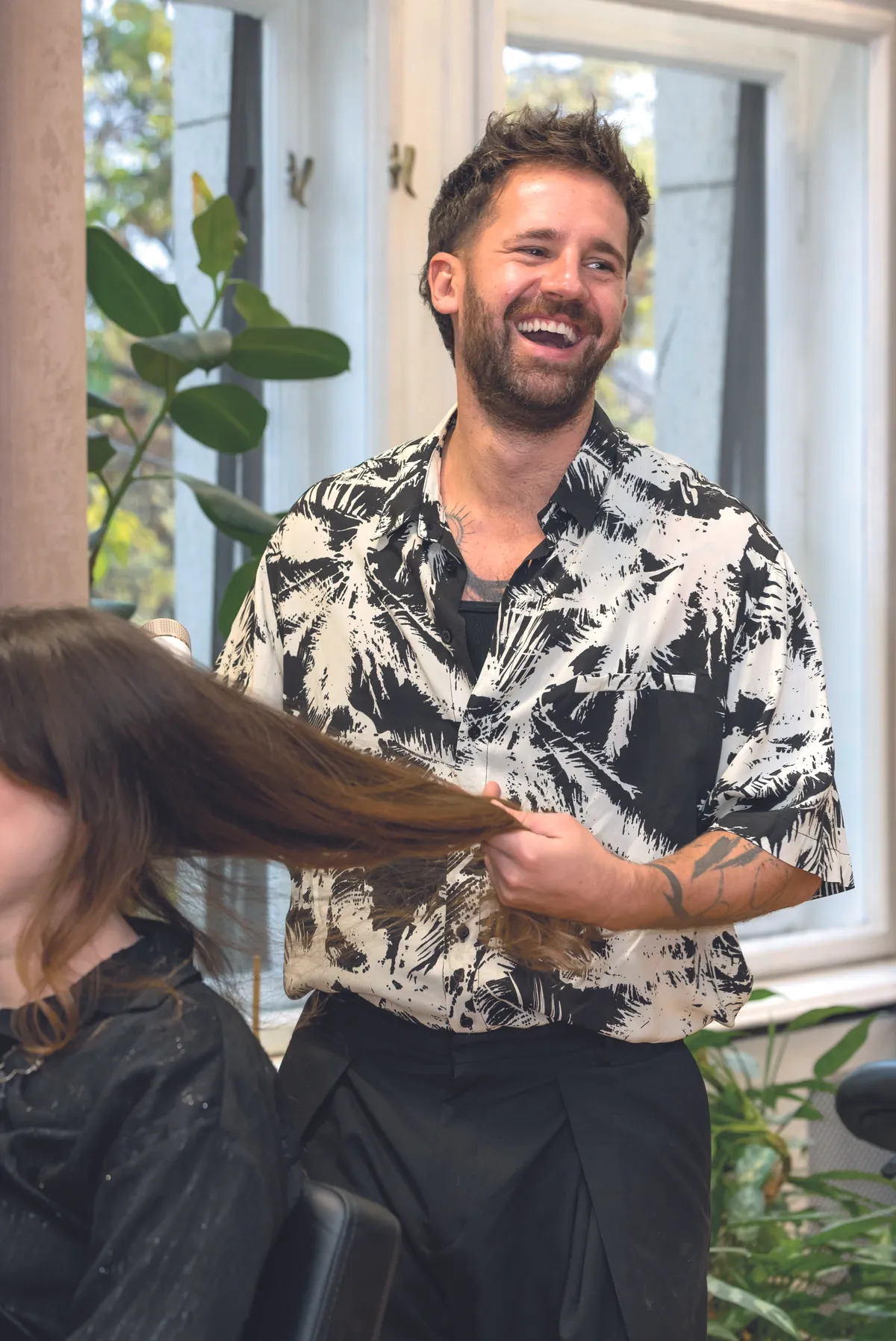 Mélyinterjú: FROHNER FECÓ: "Már sokkal jobban felvállalom a komolyabb énemet" , „NAGYON NEHÉZ
ESET VAGYOK” - BORS