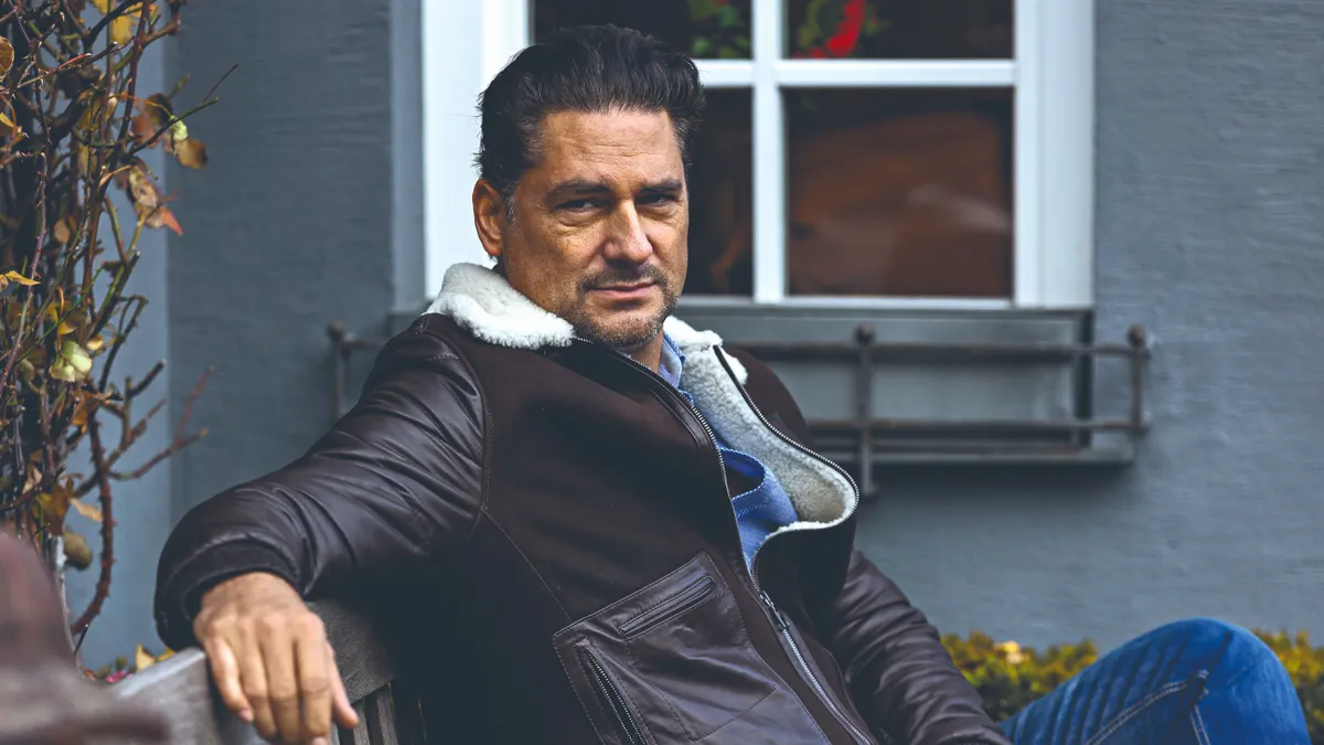 Árpa Attila felelőtlen régi énjét már félre rakta.