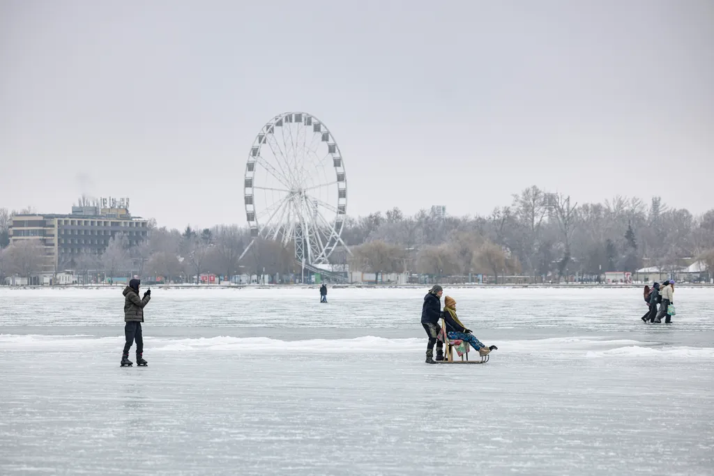 20260120 Siófok Befagyott Balaton  Siófoknál  Fotó: Kállai Márton KM
