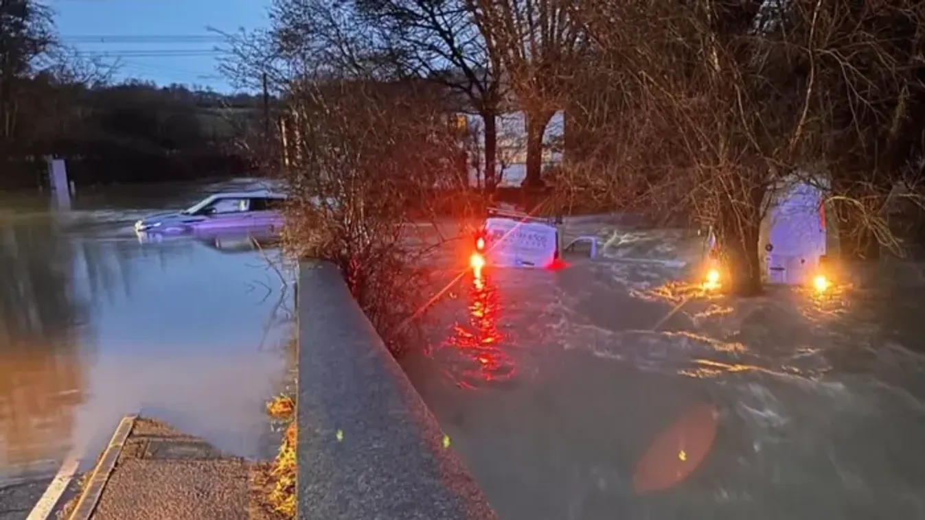 Megérkezett a Chandra vihar: autók rekedtek az árvízben, pilóták küzdenek az erős szelekkel - Videó