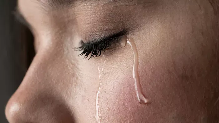 A férj egy okból hagyta otthon feleségét szilveszterkor