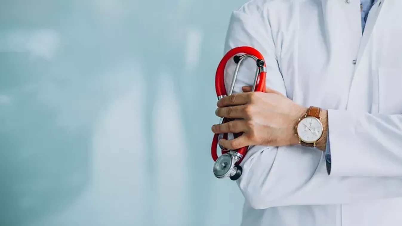 „Azt mondták, hogy semmit nem tehetünk” – súlyos diagnózist kapott 3 éves korában a tündéri kislány