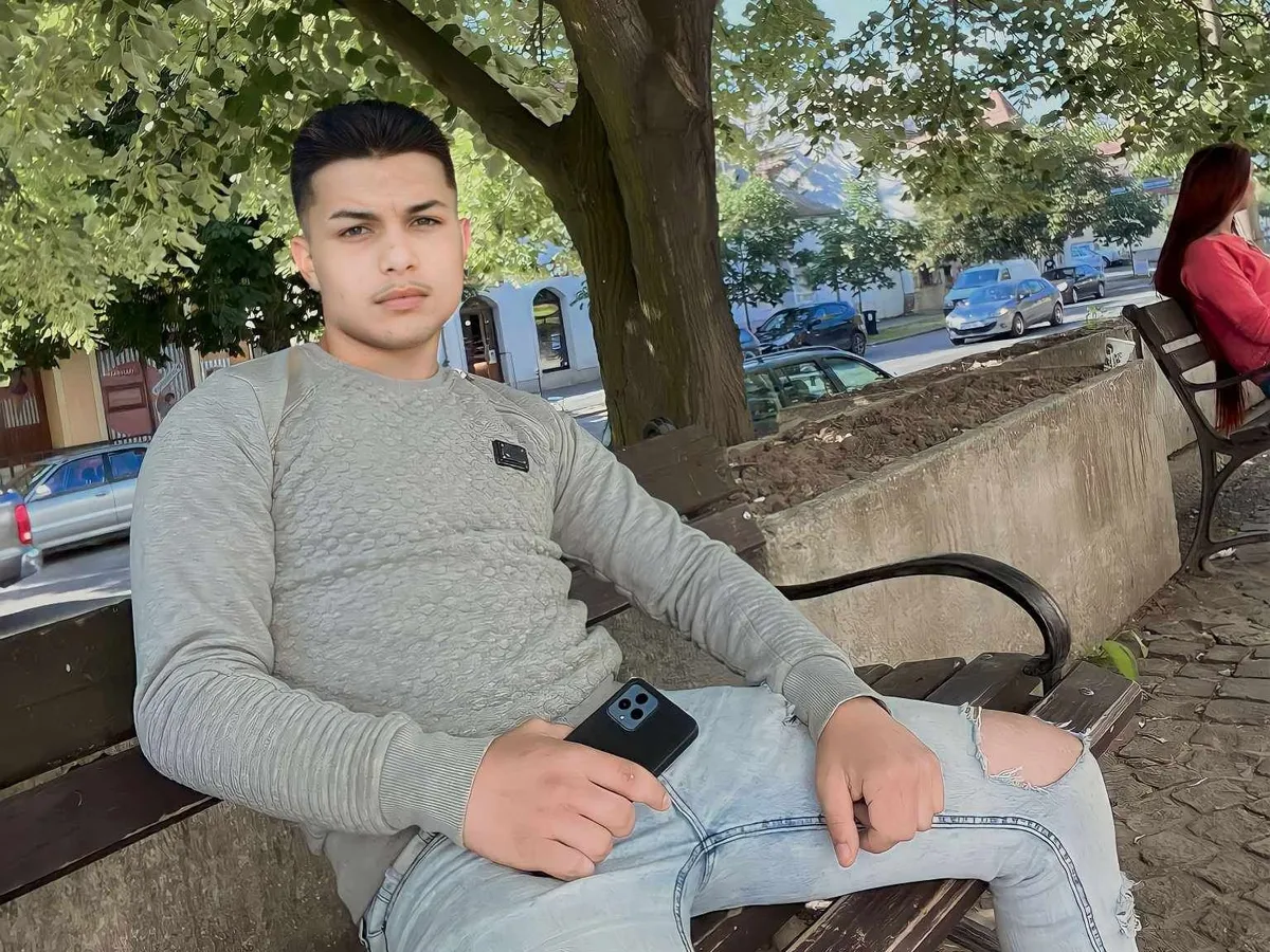 A 18 éves Rostás Oszkár eltűnése előtt