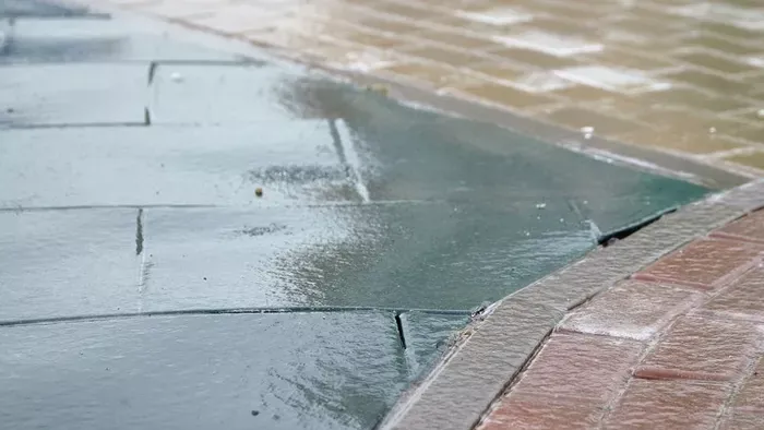 Kinek kell eltakarítania az ónos esőt? Itt a válasz