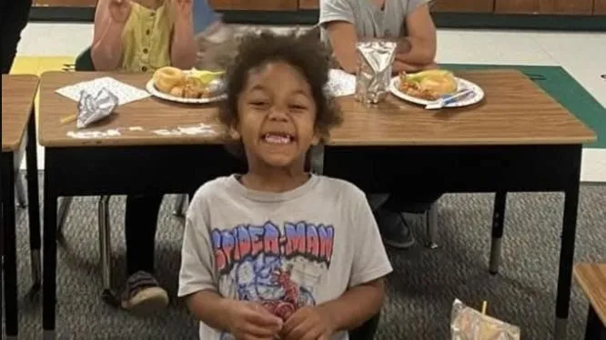 Tóba zuhant testvérüket próbálták kimenteni a fiúk.