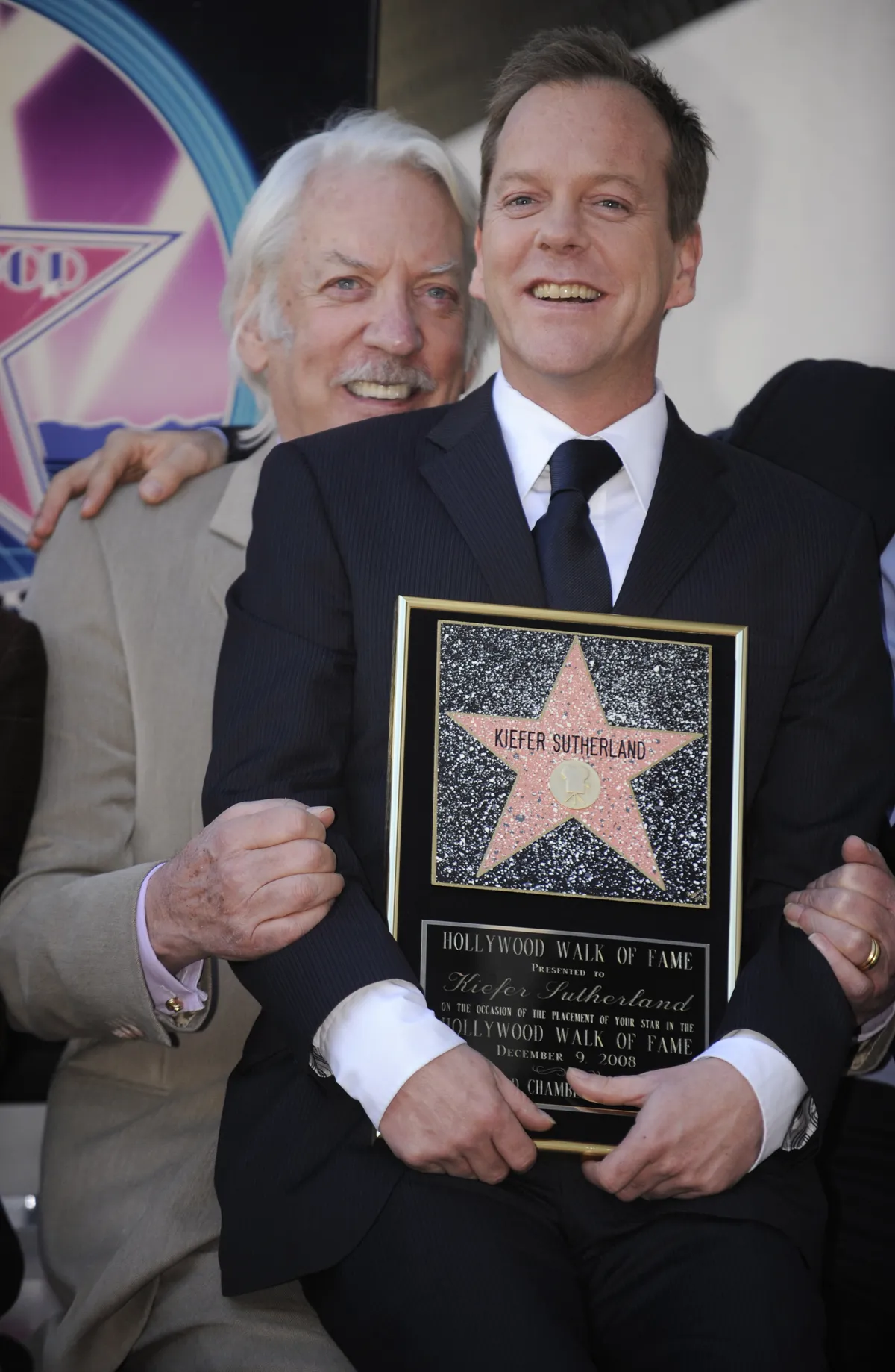 Kiefer Sutherland, Donald Sutherland fia, 2009. december 16-án kapott csillagot a Hollywoodi Hírességek Sétányán