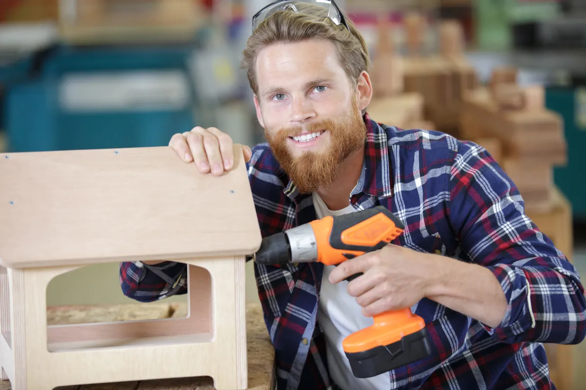 Házilag is készíthetünk madáretetőt.