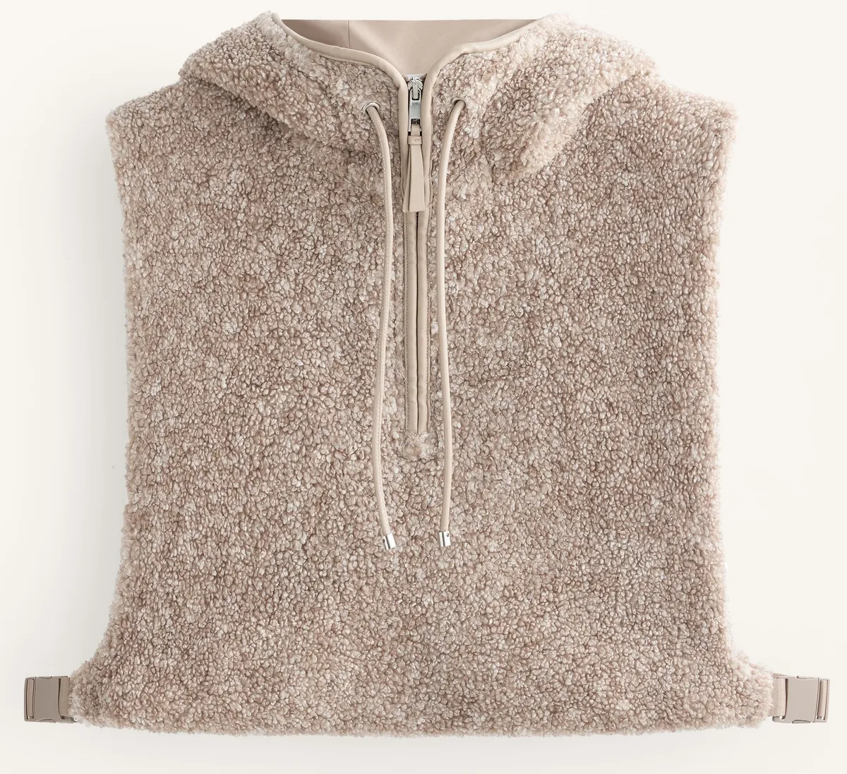 Téli kiegészítő: kapucnis gallér.