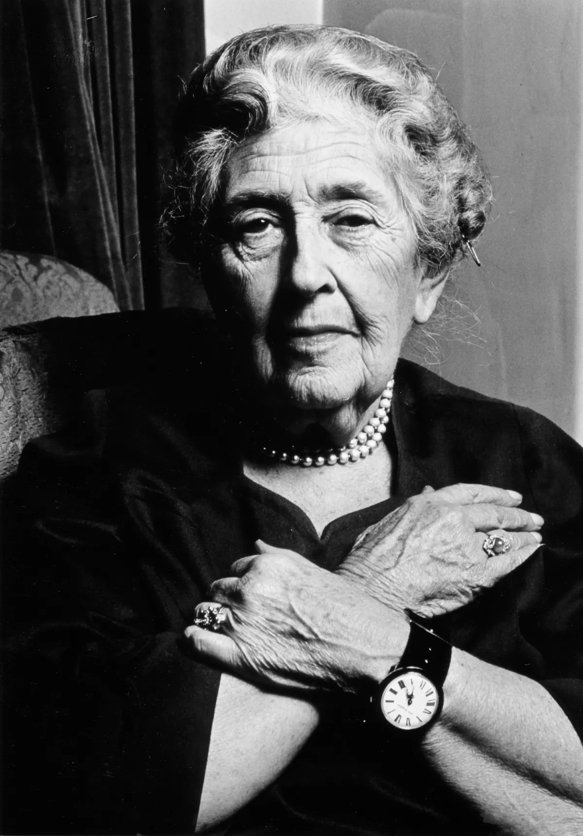 Agatha Christie brit krimiíró.