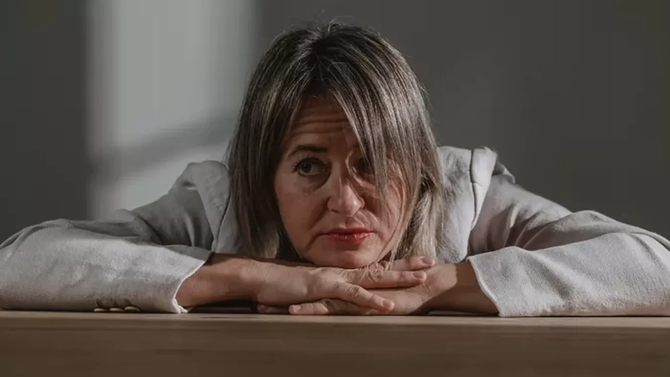 „Azt hittem a férfi, akivel online találkoztam életem szerelme – azóta kész rémálom az életem”