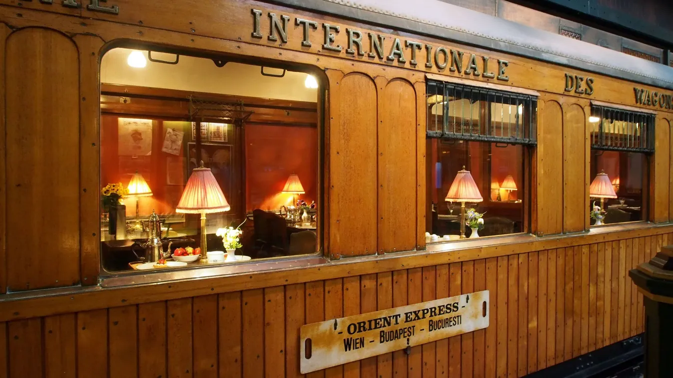 Az Orient Express egy korabeli vagonja.