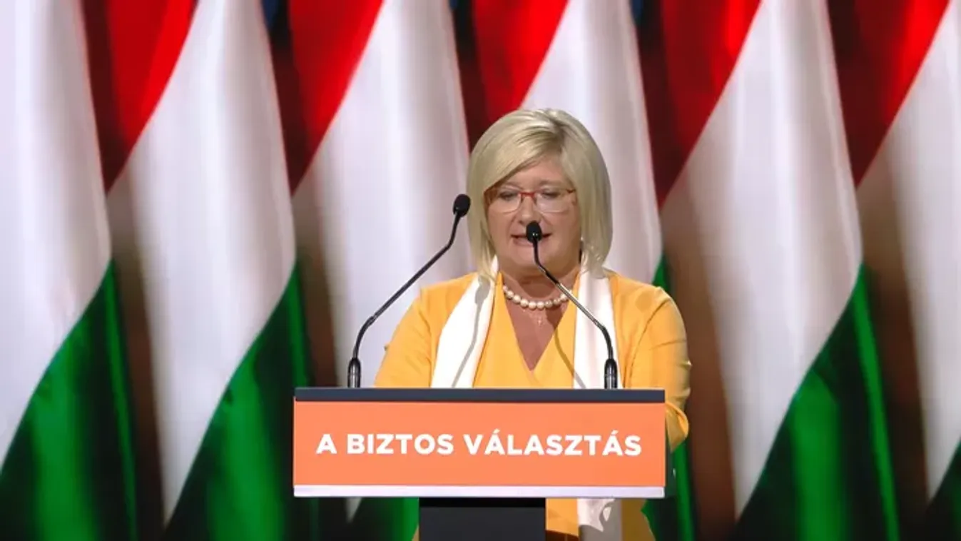 Gál Kinga a Fidesz-kongresszuson: "Nem tudnak minket megállítani. Kimondjuk az igazságot!"