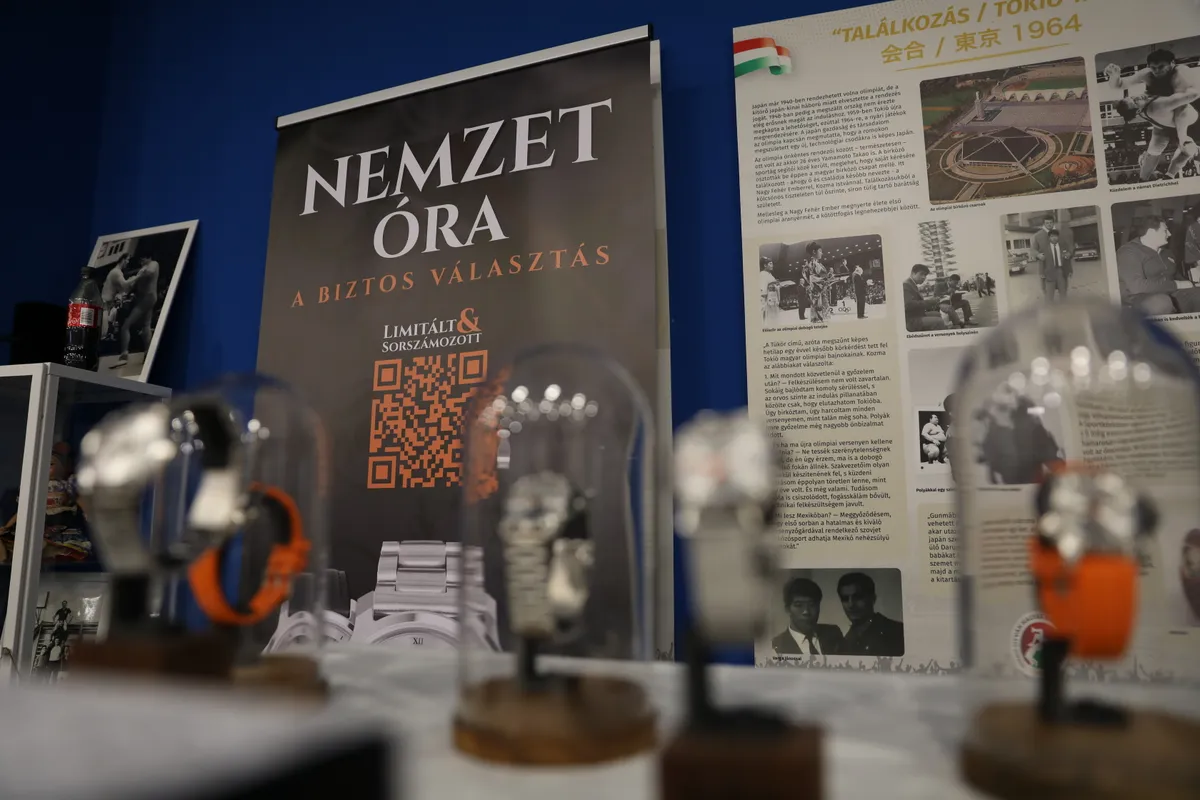 A IV. Arbito Slap Fight küzdősportgálán mutatták be a Nemzet Óra kollekcióját