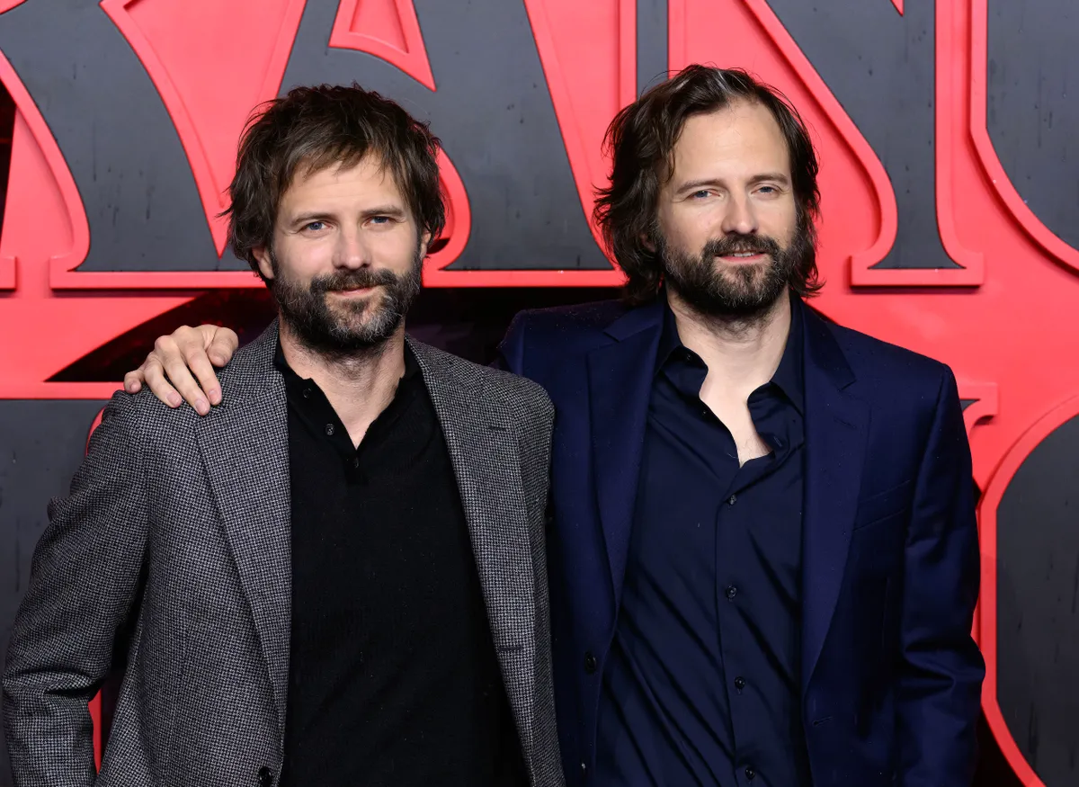 Matt és Ross Duffer, a Stranger Things sorozat alkotói.