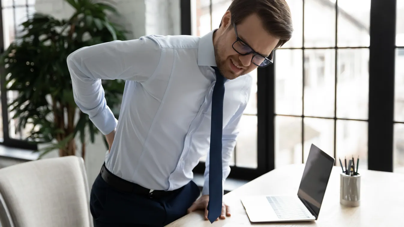 Ezek a hétköznapi szokásaid biztosan tönkreteszik a hátad – szakértők figyelmeztetnek