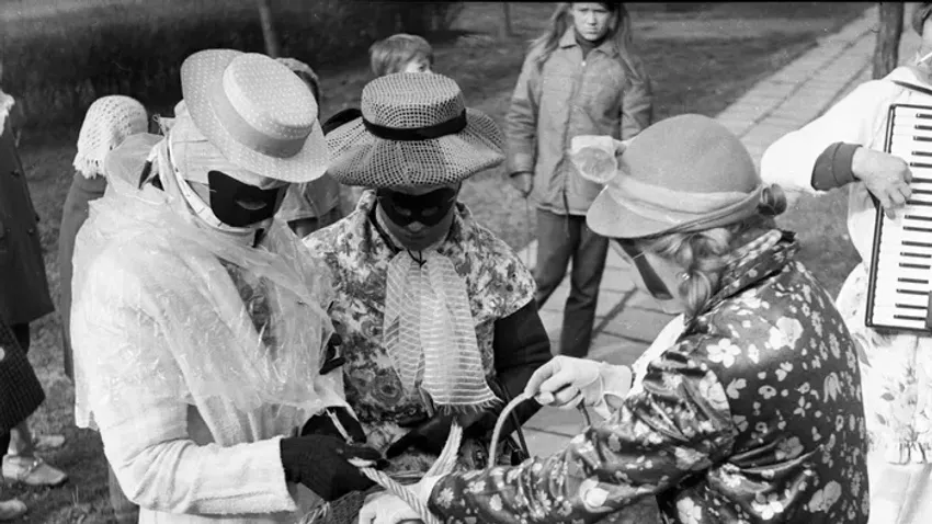 Így buliztak több mint 50 éve farsangkor!