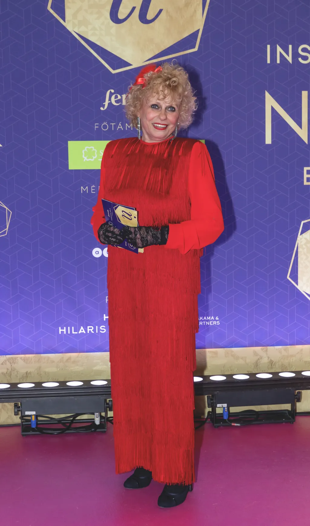 Esztergályos Cecília sztáradatlap
