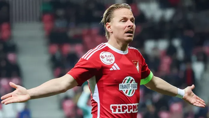 12 év után itt a vége! Dzsudzsák Balázs bejelentést tet