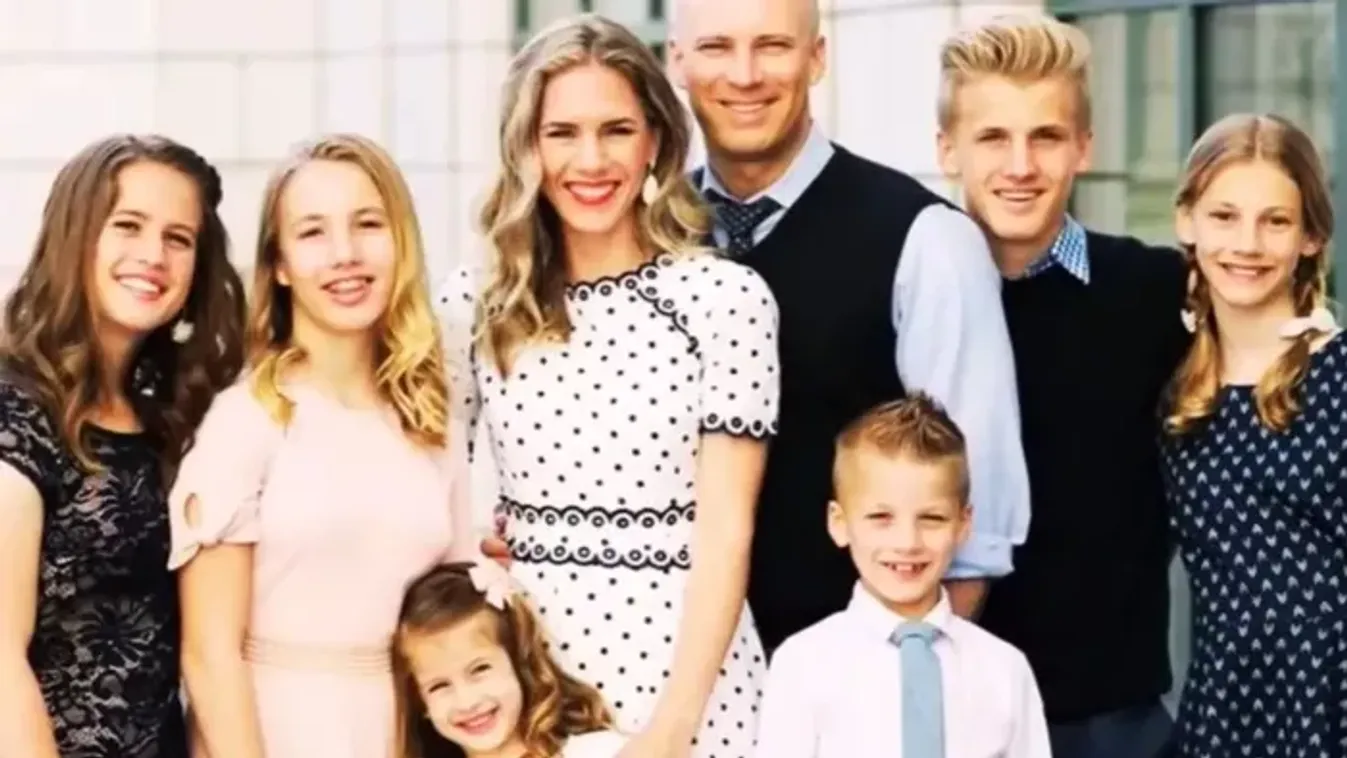 Kiderült, ki segítette a gyermekeit kegyetlenül bántalmazó YouTube sztárt