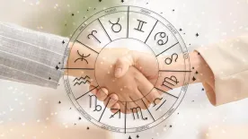 Horoszkóp: 3 csillagjegy, akikre karmikus találkozás vár idén – Te vajon köztük vagy?