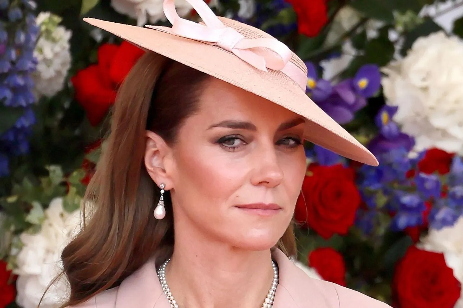 Akárcsak Diana: radikális lépésekre készül a királyi családban Katalin hercegné