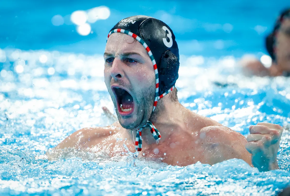 Manchercz Krisztián és a magyar vízilabda válogatott ezüstérmes