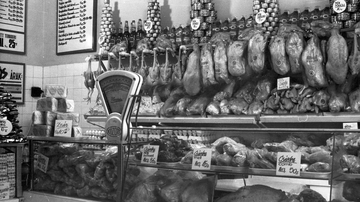 archív felvétel hentespultról, ami a retro kvízben is szerepel.