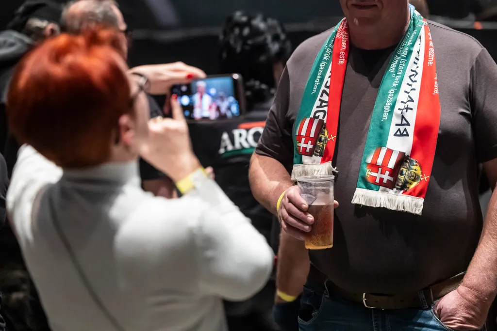 Ismerős arcok koncert
2026.01.24.
Papp László Budapest Sportaréna