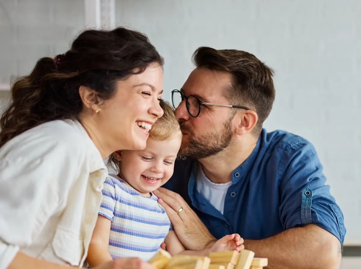 A horoszkóp szerint nagyon jó szülők, akik harmóniában nevelik a gyermeküket.