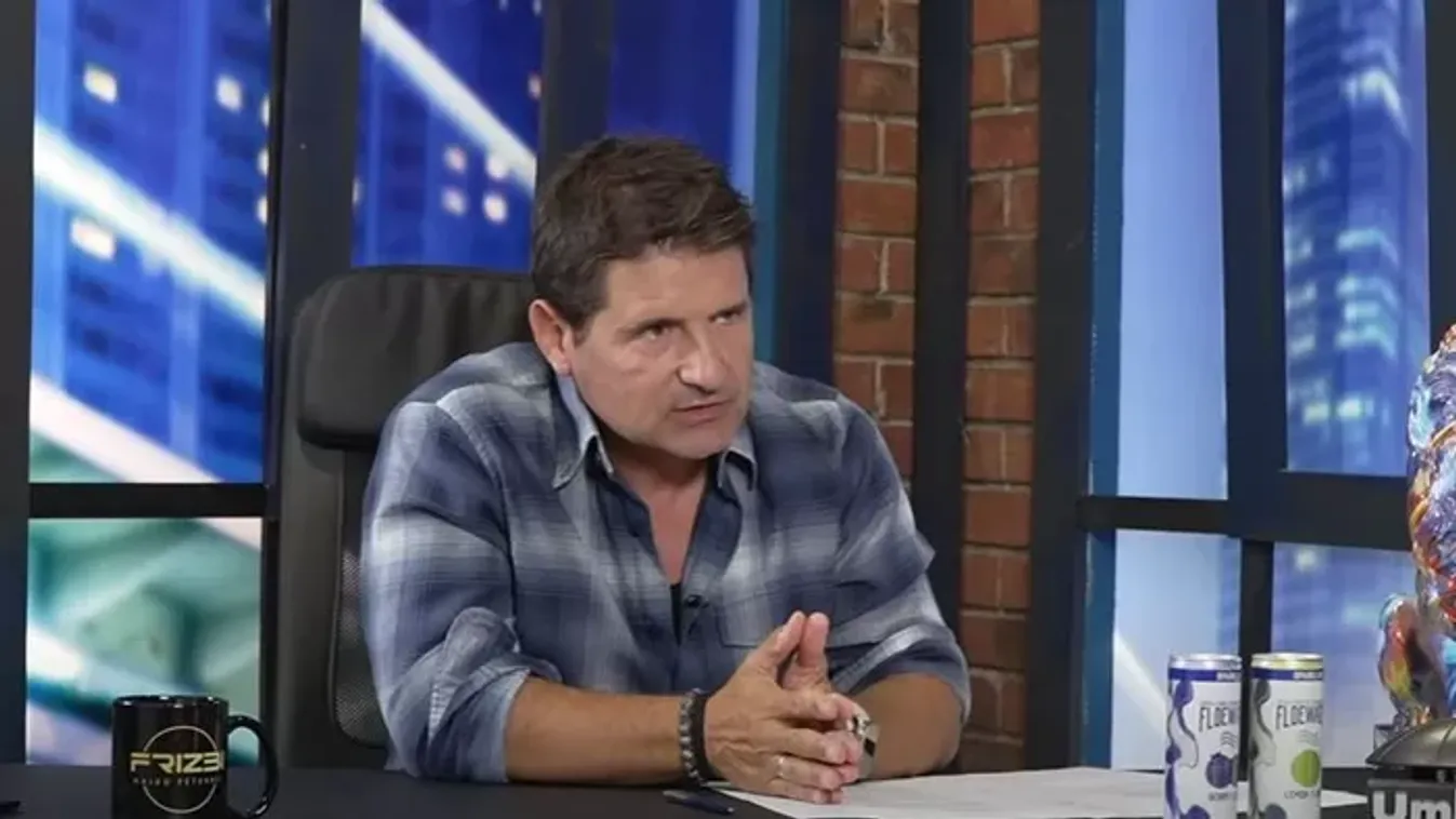 Hajdú Péter kiosztotta Hadházy Ákost: "Ne listázza már ismert emberek ruhatárát, mert nem ez a dolga"