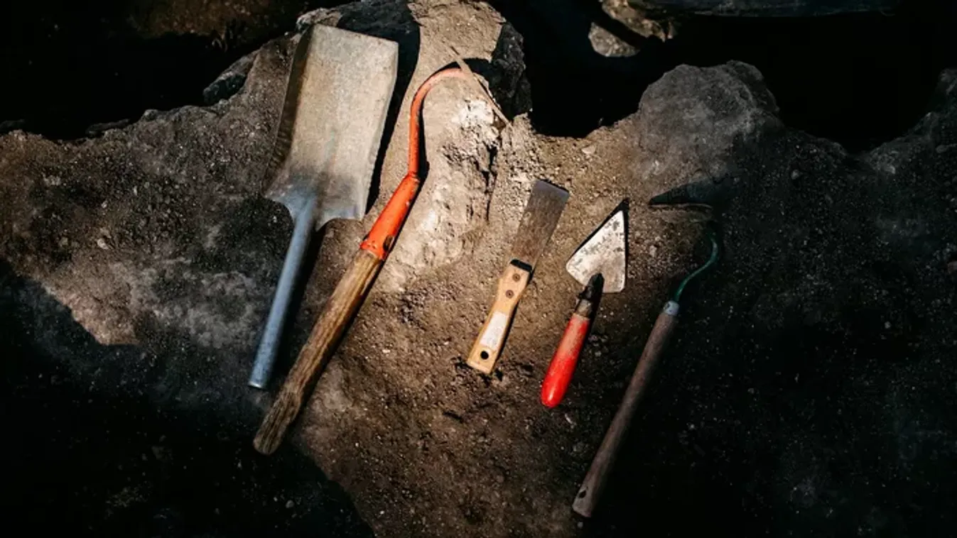 Kiderül a szörnyű igazság: azt hitték járvány végzett velük, közel 100 nőt és gyermeket mészárolhattak le