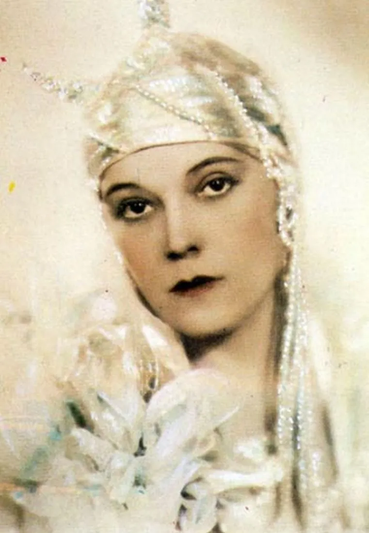 Kisalfold-201103-25-702565 Bajor Gizi