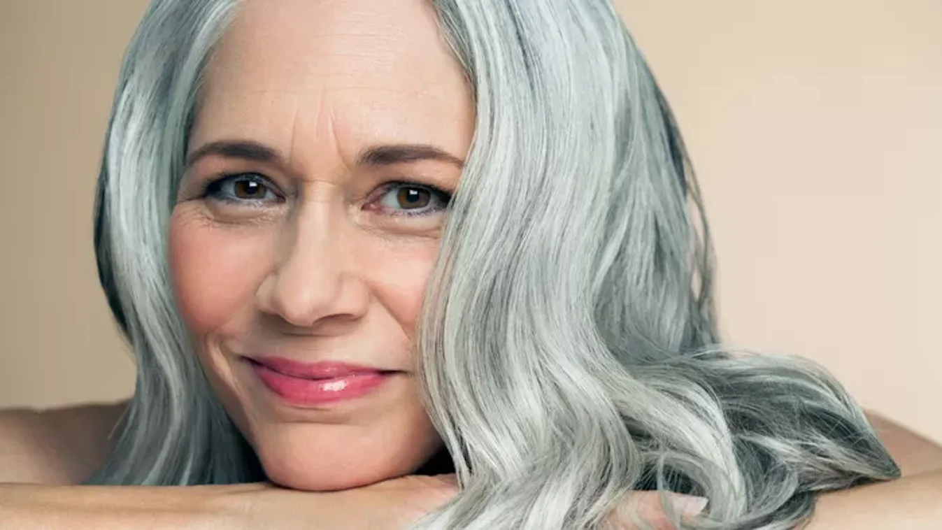 Így tüntesd el az apró ráncokat – A profi sminkes szerint ez a ragyogó, sima bőr titka