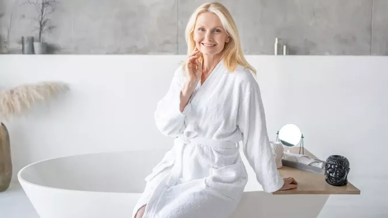 Száraz bőr időskorban: ennyi zuhanyzás javasolt a szakértő szerint