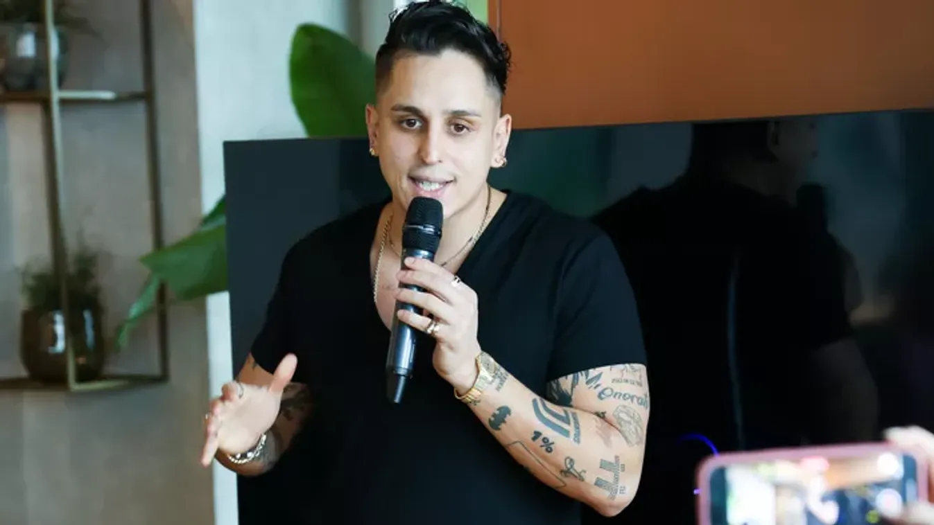 Aurelio nem kertelt a háborúról: "Nekünk az a lényeg, hogy béke legyen"