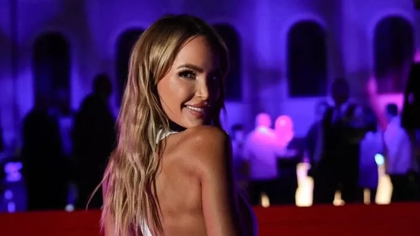 Nem szégyenlősködött Zimány Linda: bomba alakot villantott a dögös jogász