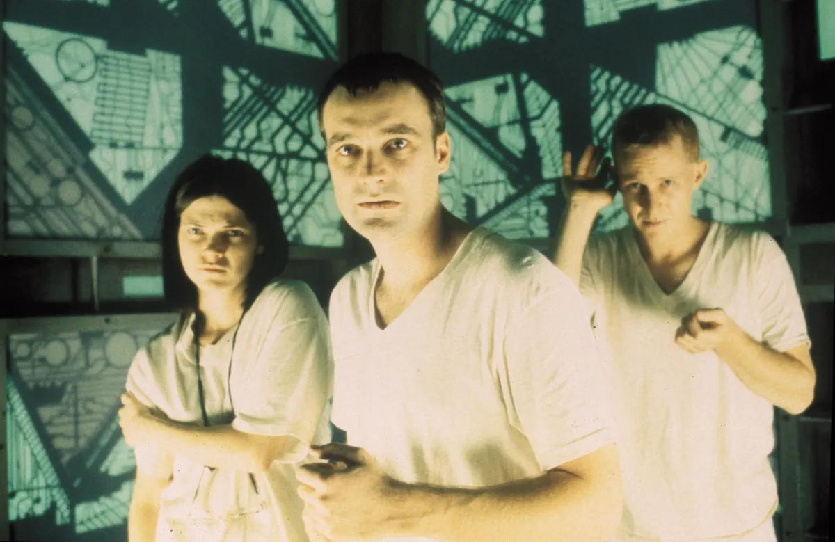 1998 - Cube - Movie Set