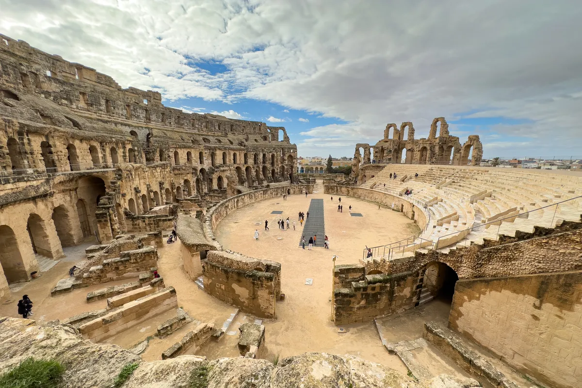 A El Jem amphiteatrum felülnézetből.
