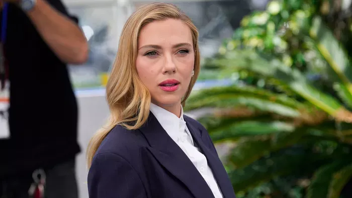 Scarlett Johansson is belekeveredett Blake Lively botrányába
