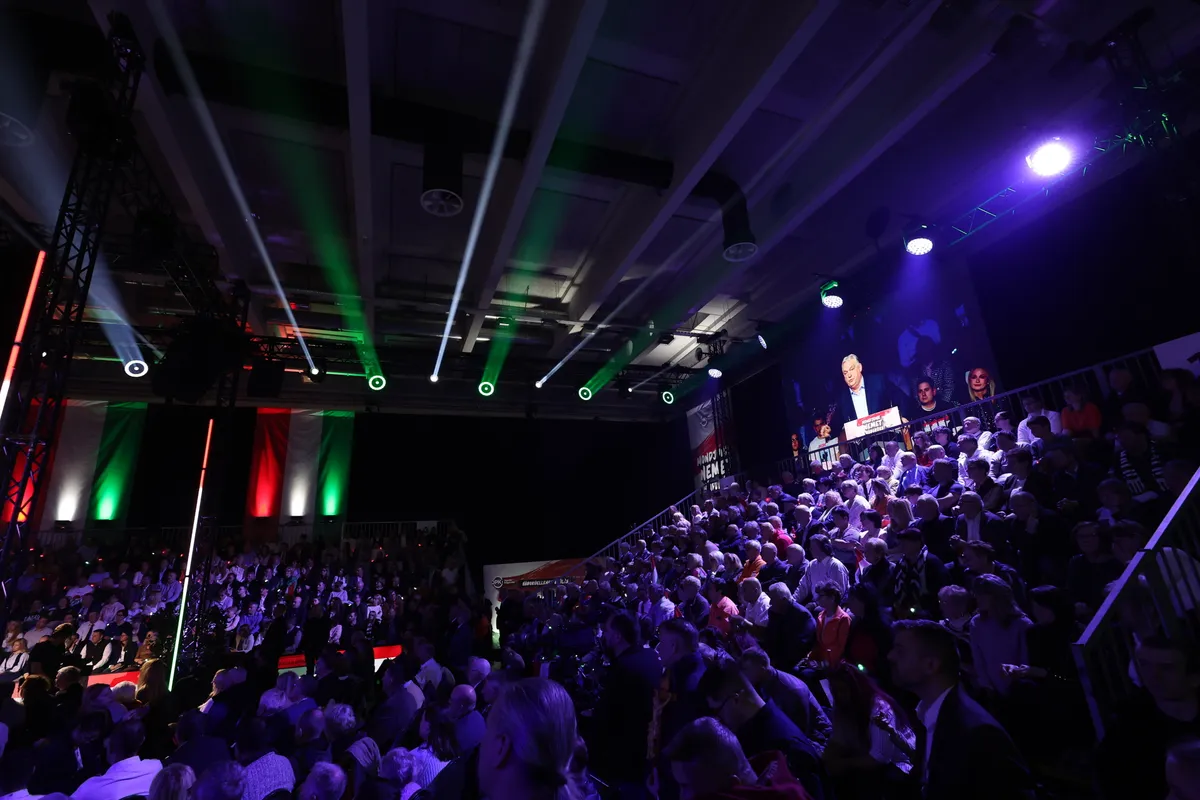 2025. 02. 07. DÁP, HEGY, háborúellenes gyűlés, szombathely
tömeg