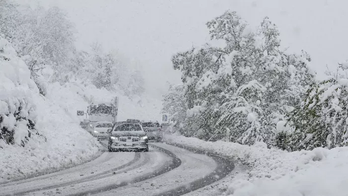 Ilyen a közlekedés a havazás miatt Nyugat-Magyarországon