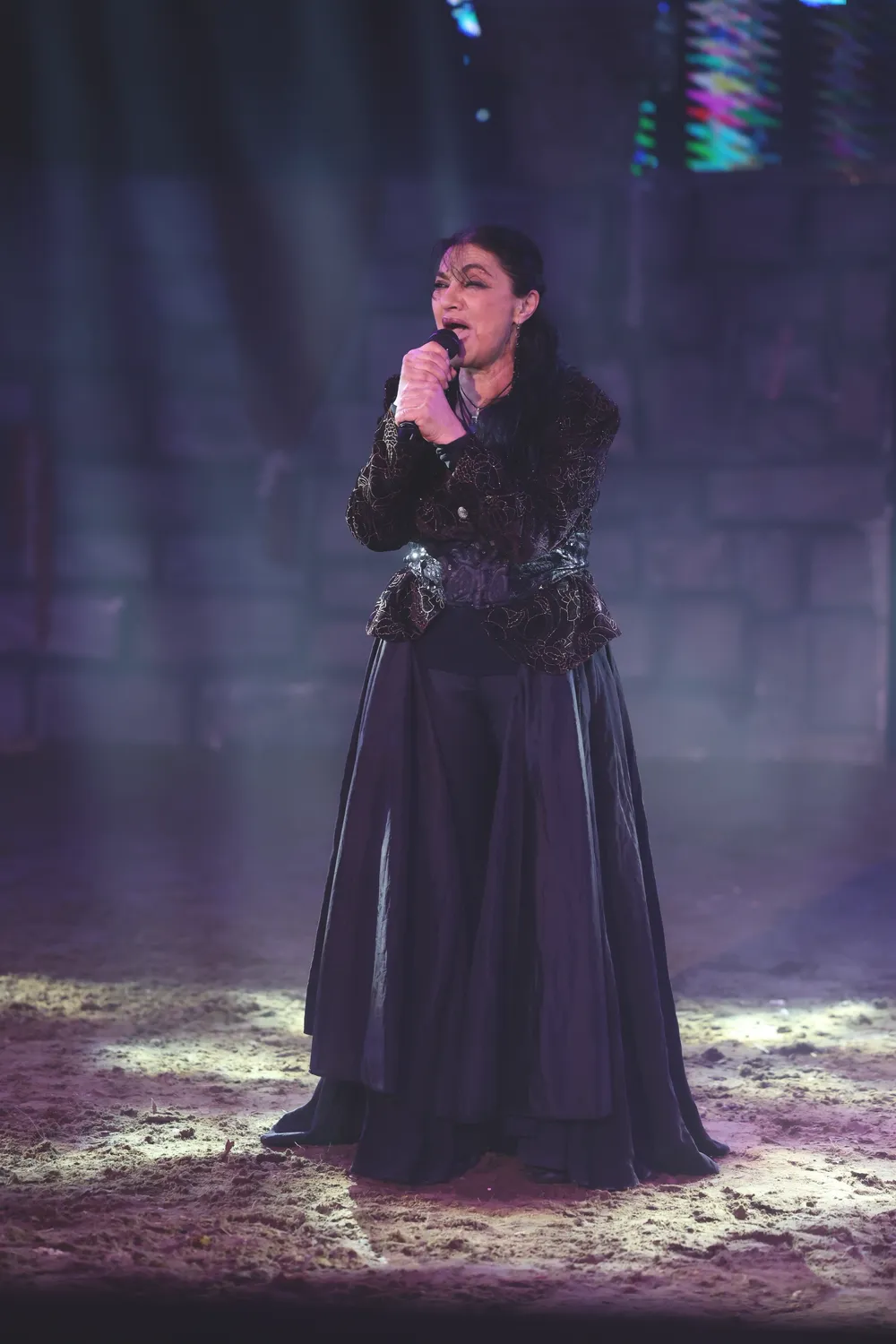 Papadimitriu Athina óriásit énekelt a jótékonysági gálán.